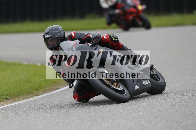 /57 03.10.2025 Speer Racing ADR/Gruppe rot/888